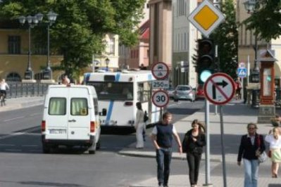 PARKAVIMO LEIDIMUS IŠDUODA VŠĮ "KLAIPĖDOS KELEIVINIS TRANSPORTAS"