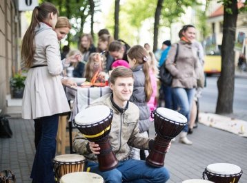 KLAIPĖDIEČIAI KVIEČIAMI IŠKYLAUTI KARTU SU SAVO KAIMYNAIS