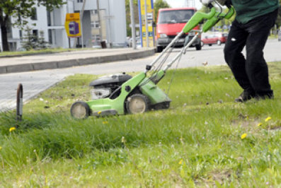 KLAIPĖDA ĮGYVENDINS VIEŠŲJŲ DARBŲ PROGRAMĄ