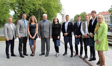 JAUNIESIEMS KARATE KIOKUŠIN ČEMPIONATŲ PRIZININKAMS – SVEIKINIMAI