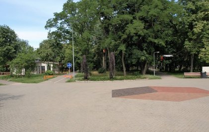 PARKUOSE – SKIRTINGŲ POREIKIŲ GYVENTOJAMS PRITAIKYTA INFRASTRUKTŪRA