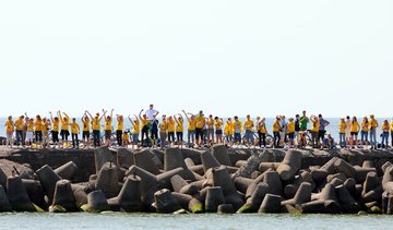 Buriamos savanorių komandos